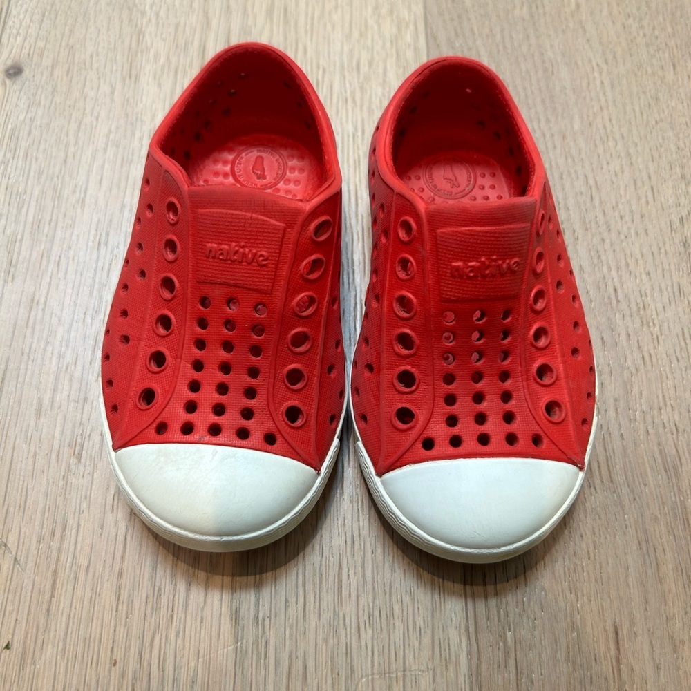 Natives Size C6